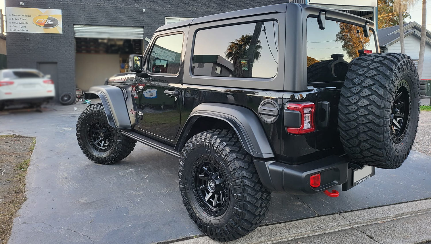 Jeep Wrangler Wheels And Tyres | Black Rock Cage