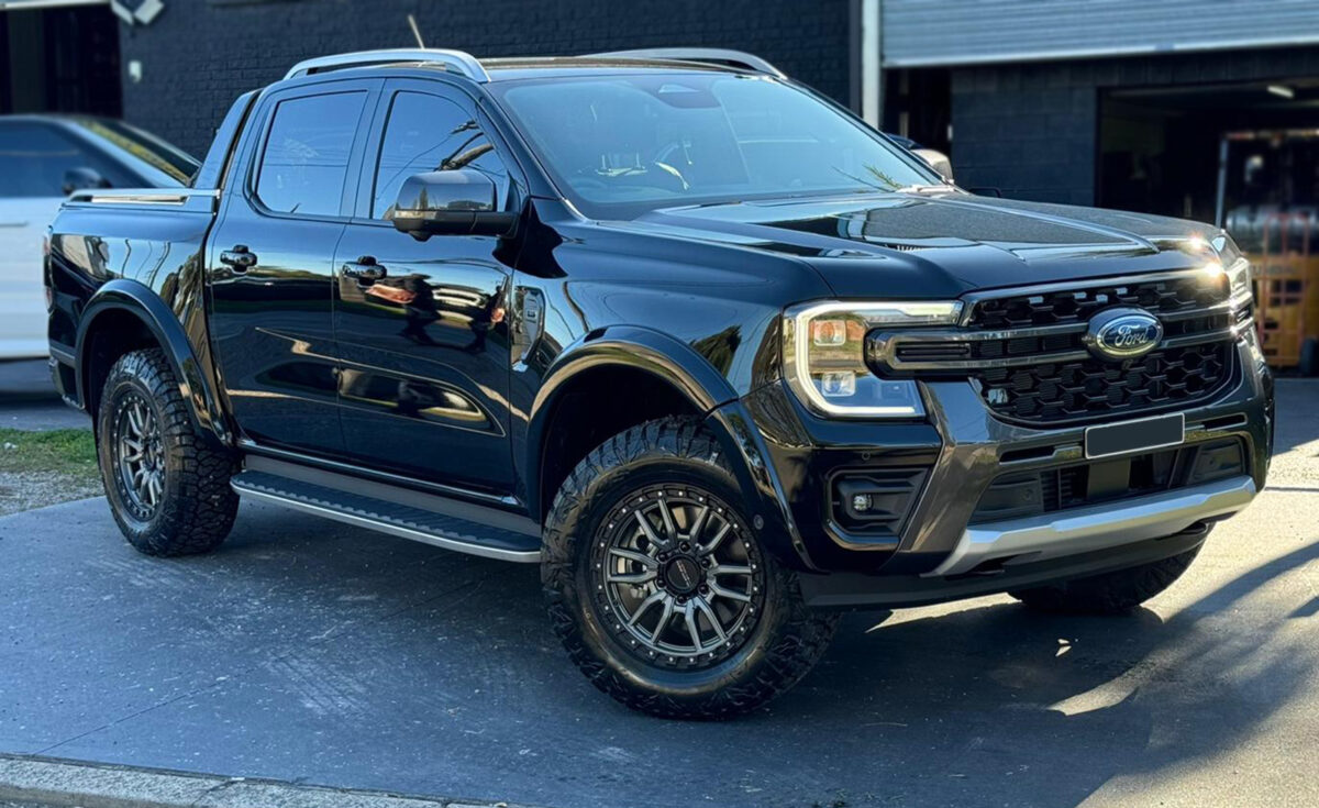 4X4 WHEELS BLACK ROCK RAMBLER DARK GREY 17X8.5 6X139.7 RIMS